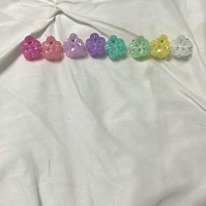 8 small hairclips